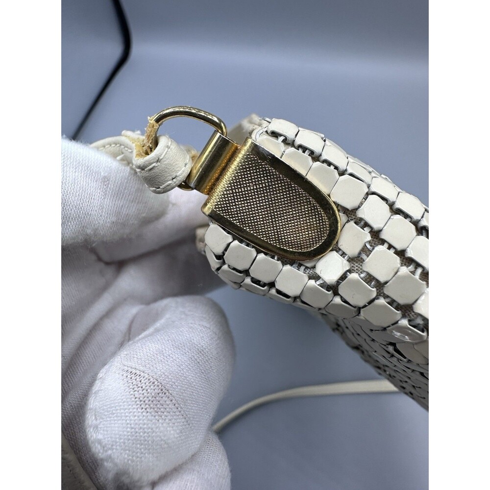 Vintage Aluminum Metal Mesh Cream/White‎ Classic Shoulder  Bag Satin Lining - Picture 7 of 13